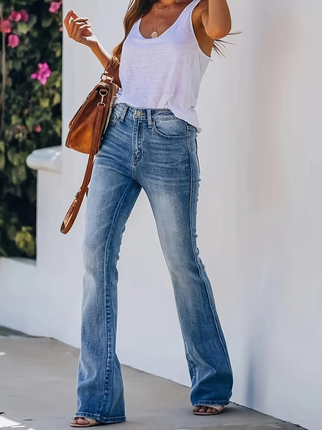 Cynthia – Comfortable High-Waist Vintage Flared Jeans