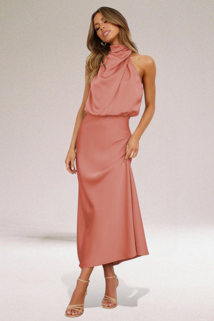 Lily – Elegant Pleated Dress