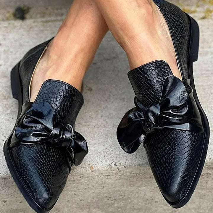 Dorothea – Satin Bow Loafer