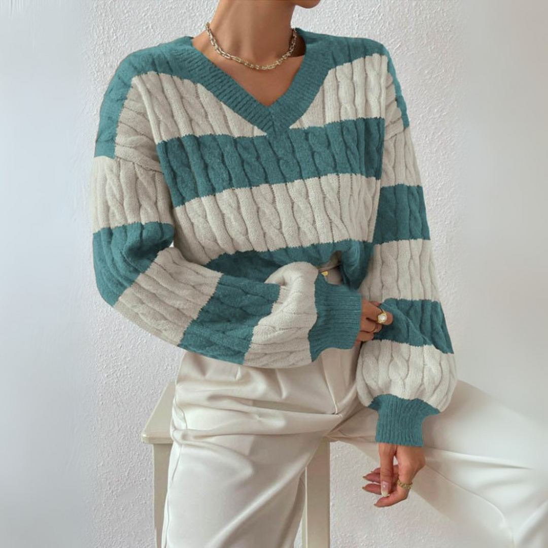 Teresa – Comfy V-Neck Long Sleeve Sweater