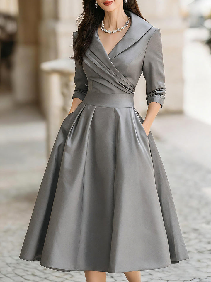 Gloria – Holiday Elegance Dress