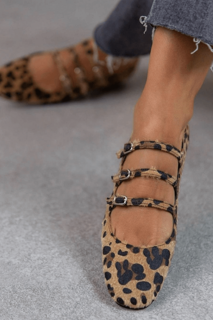 Nadine – Buckle Detail Flat Shoes