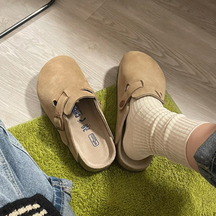 Nancy – Classic Adjustable Cushioned Slippers