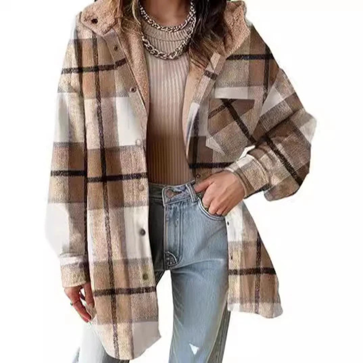 Beatrice – Sleek Zip-Up Jacket