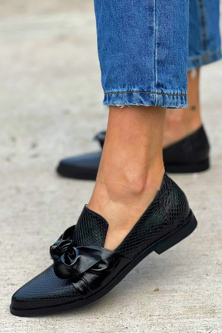 Dorothea – Satin Bow Loafer