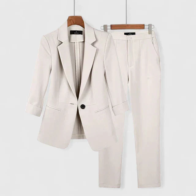 Joan – Sophisticated Blazer Suit Set