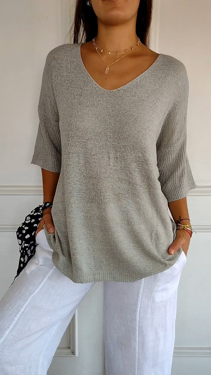 Lauren – Casual V-Neck Top