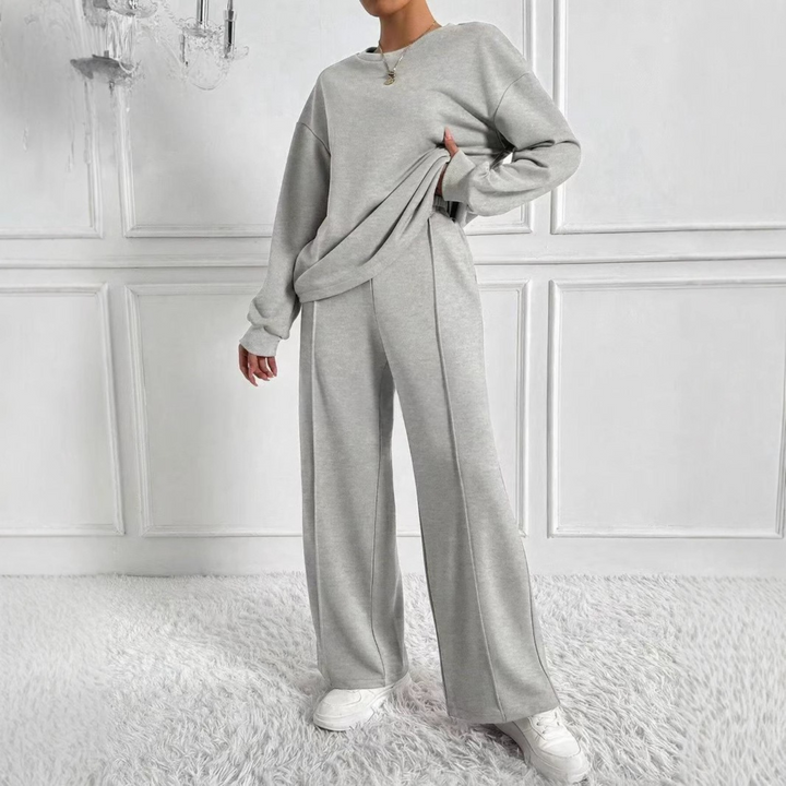 Deirdre – Casual Long Sleeve Sweatshirt and High Waist Pants Set