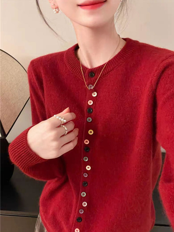 Sally – Elegant Buttoned Knit Cardigan