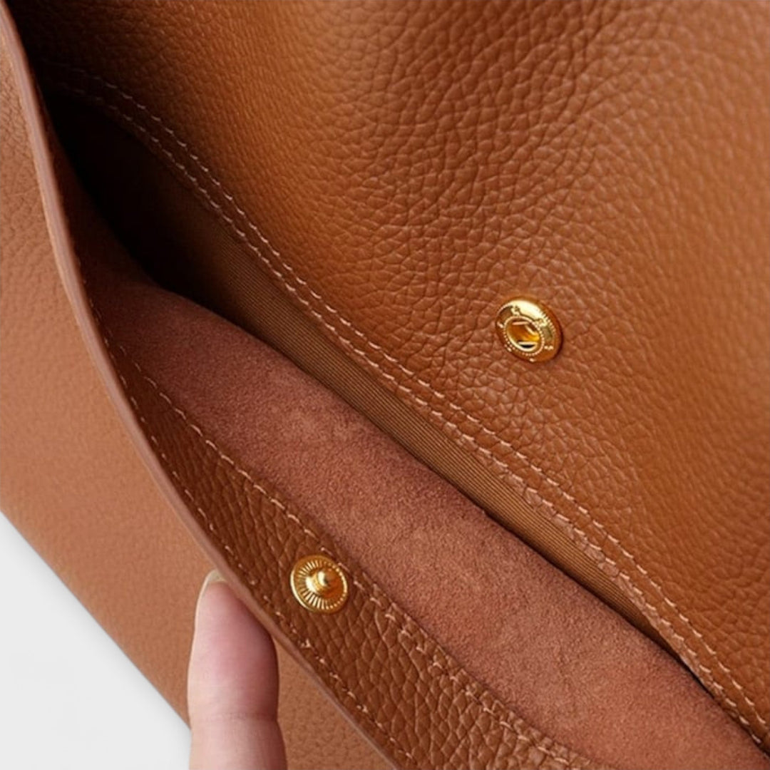 Augusta – Handmade Leather Shoulder Bag
