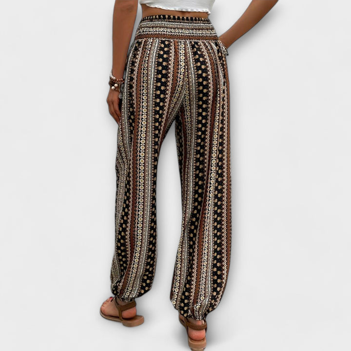 Zelora – Ethnic Graphic Wide-Leg Pants