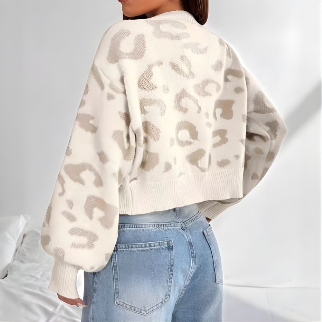 Sheena – Comfy Leopard Print Lantern Sleeve Cardigan