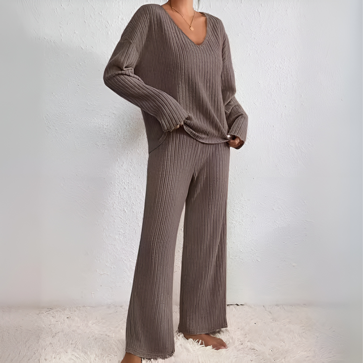 Cynthia – Comfy Drop Shoulder Long Sleeve Top and Pants Set