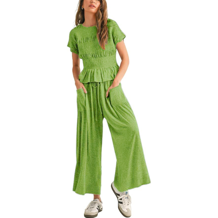 Amy – Relaxed Two-Piece Matching Sweatshirt and Skirt