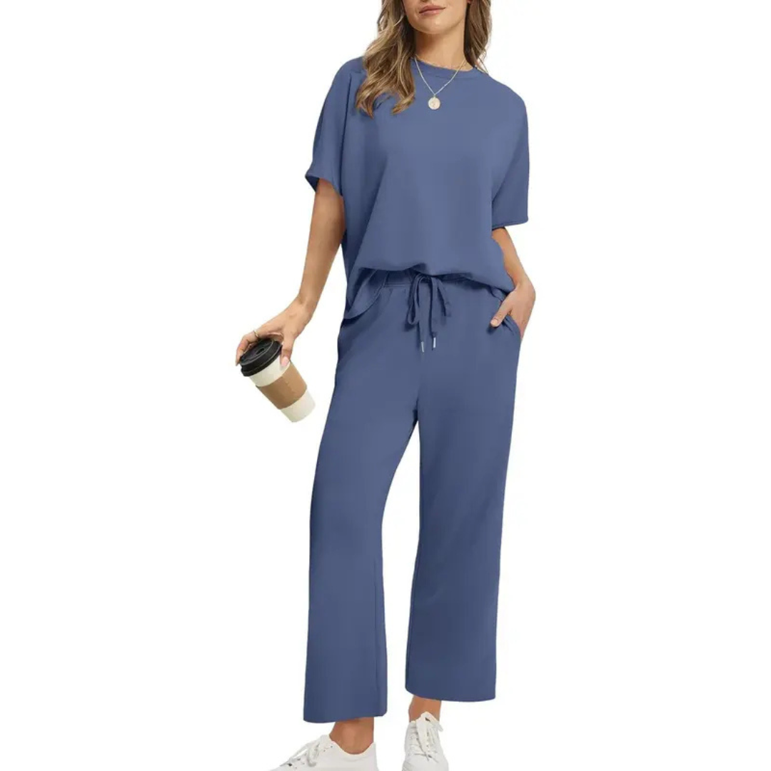 Julie – Women's Oversized Cropped Lounge Set