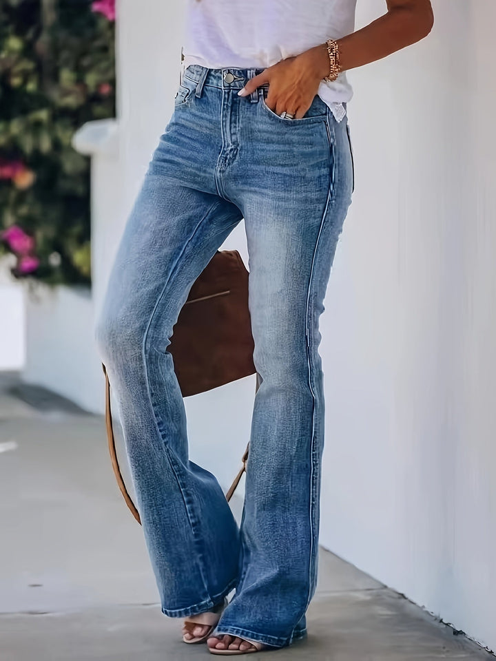 Cynthia – Comfortable High-Waist Vintage Flared Jeans