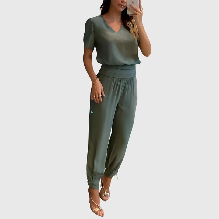 Felice – Stylish Blouse and Pants Set