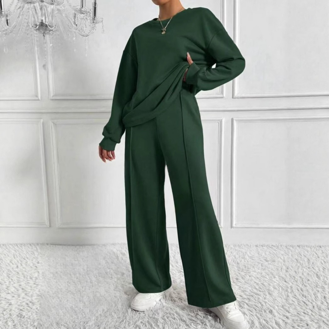Deirdre – Casual Long Sleeve Sweatshirt and High Waist Pants Set