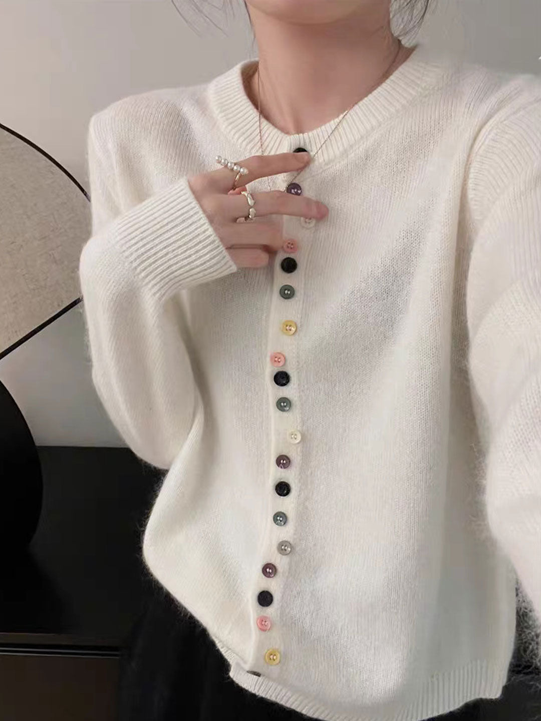 Sally – Elegant Buttoned Knit Cardigan