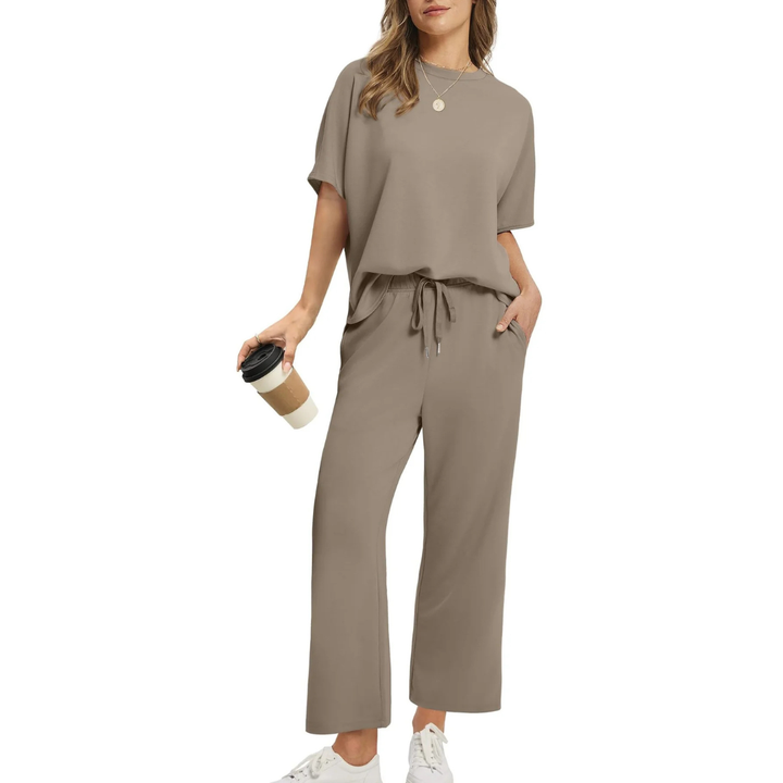 Julie – Women's Oversized Cropped Lounge Set