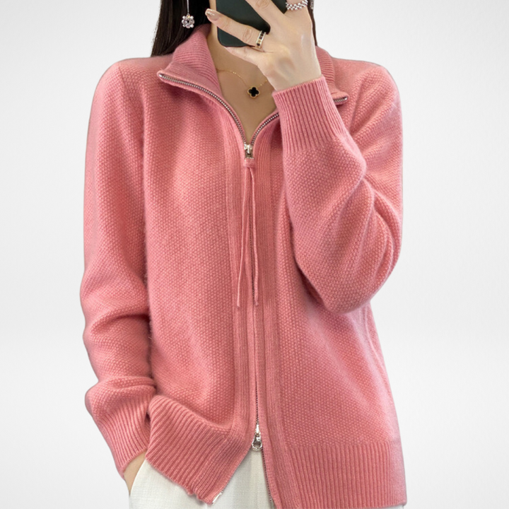 Sally – Minimalist Zip Sweater