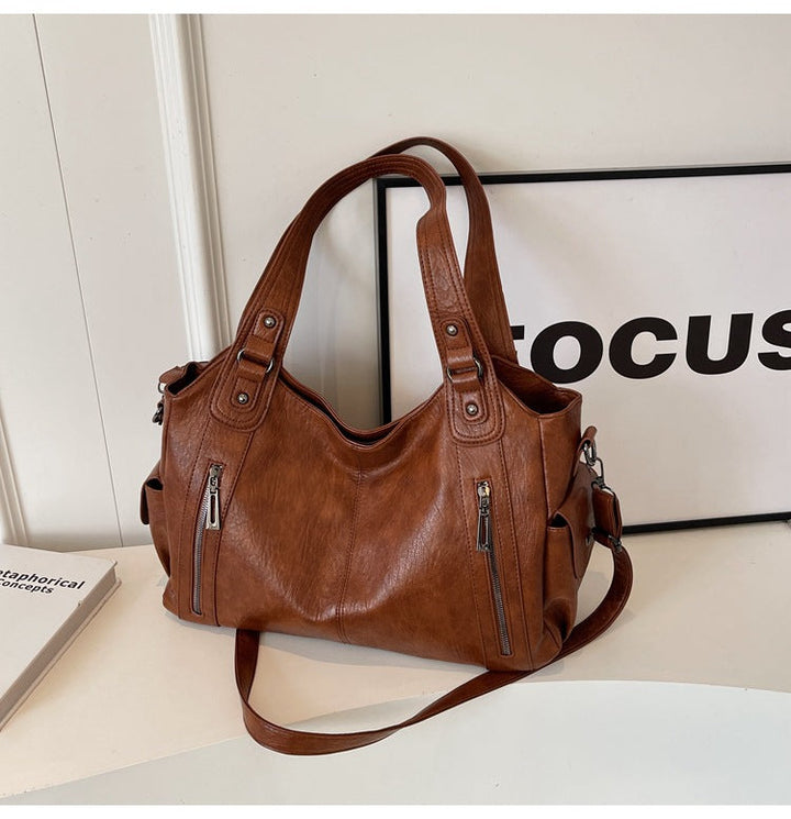 Betty – Classic Leather Handbag