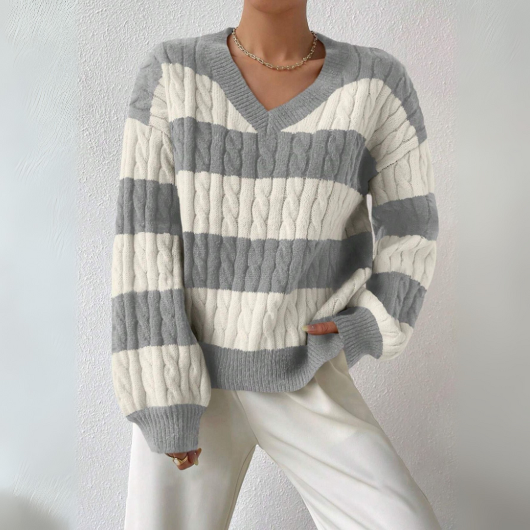 Teresa – Comfy V-Neck Long Sleeve Sweater