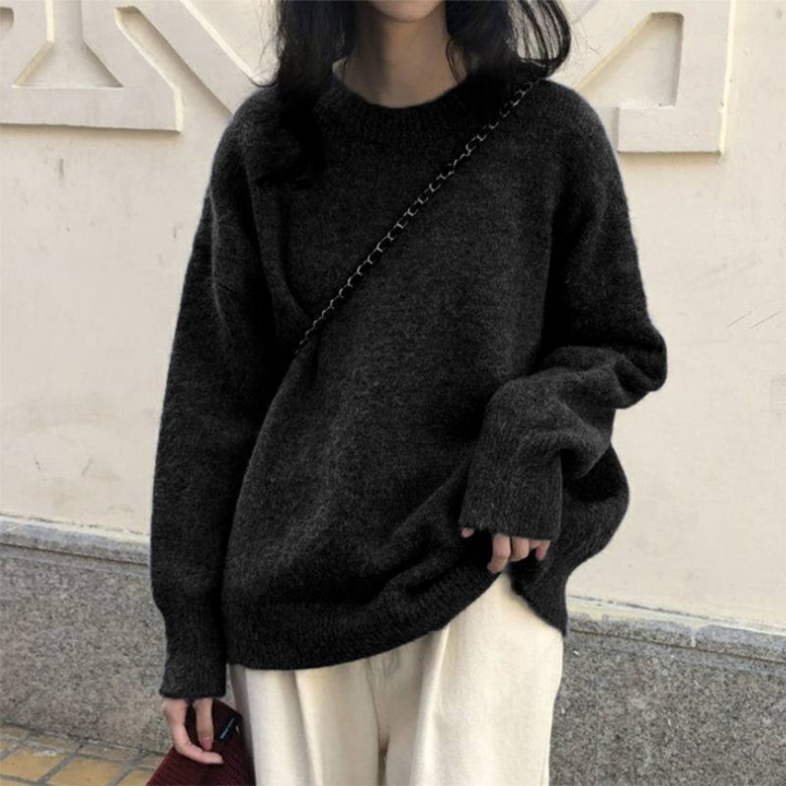 Deirdre – Casual Long Sleeve Round Neck Sweater