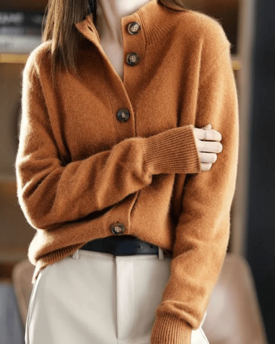 Xanthe – Retro Style Cashmere Cardigan