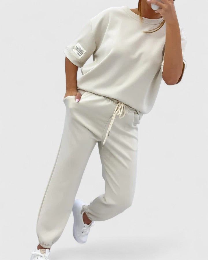 Nadine – Comfortable Two-Piece Set