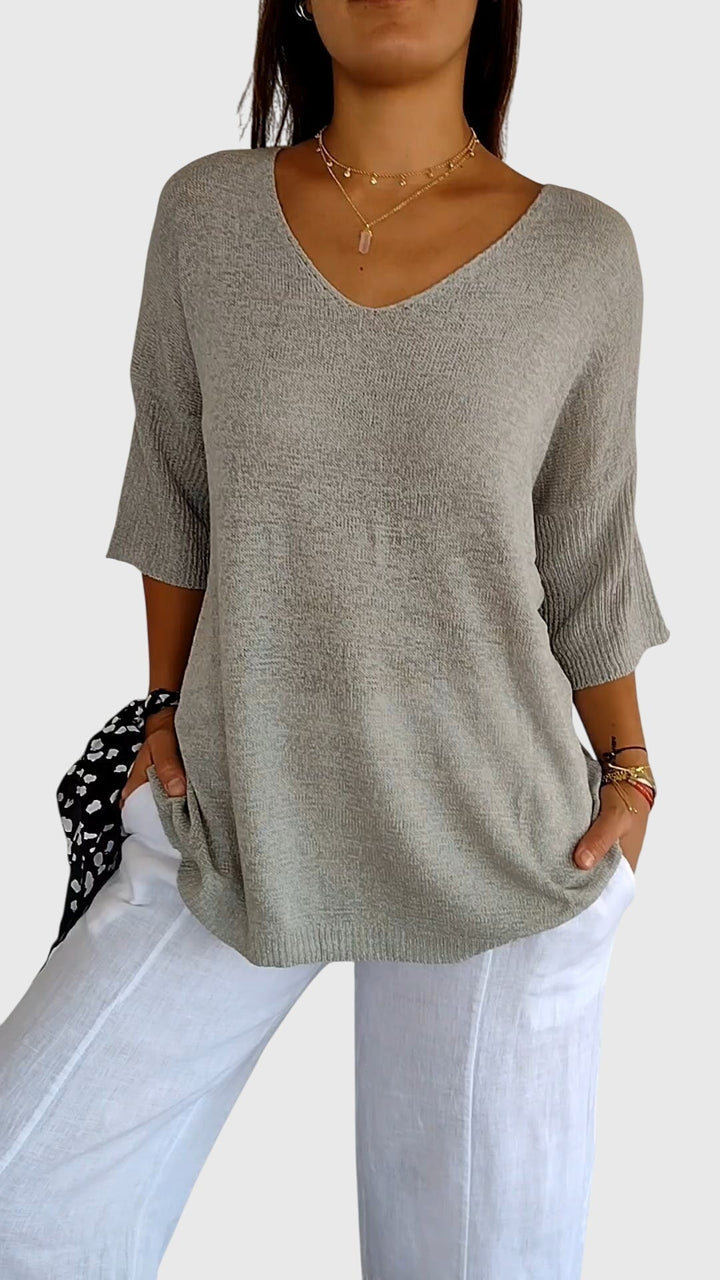 Cecilia – Elegant V-Neck Top