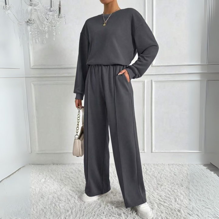 Deirdre – Casual Long Sleeve Sweatshirt and High Waist Pants Set