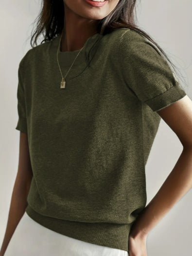 Cynthia – Casual Short Sleeve Crew Neck Top