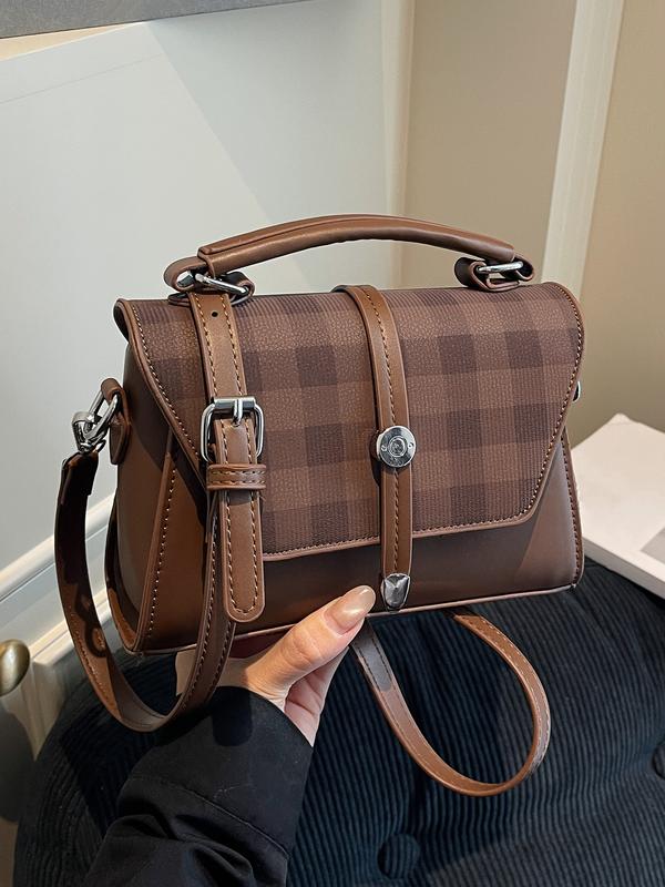Cynthia – Trendy Contrast Stitching Small Square Shoulder Bag