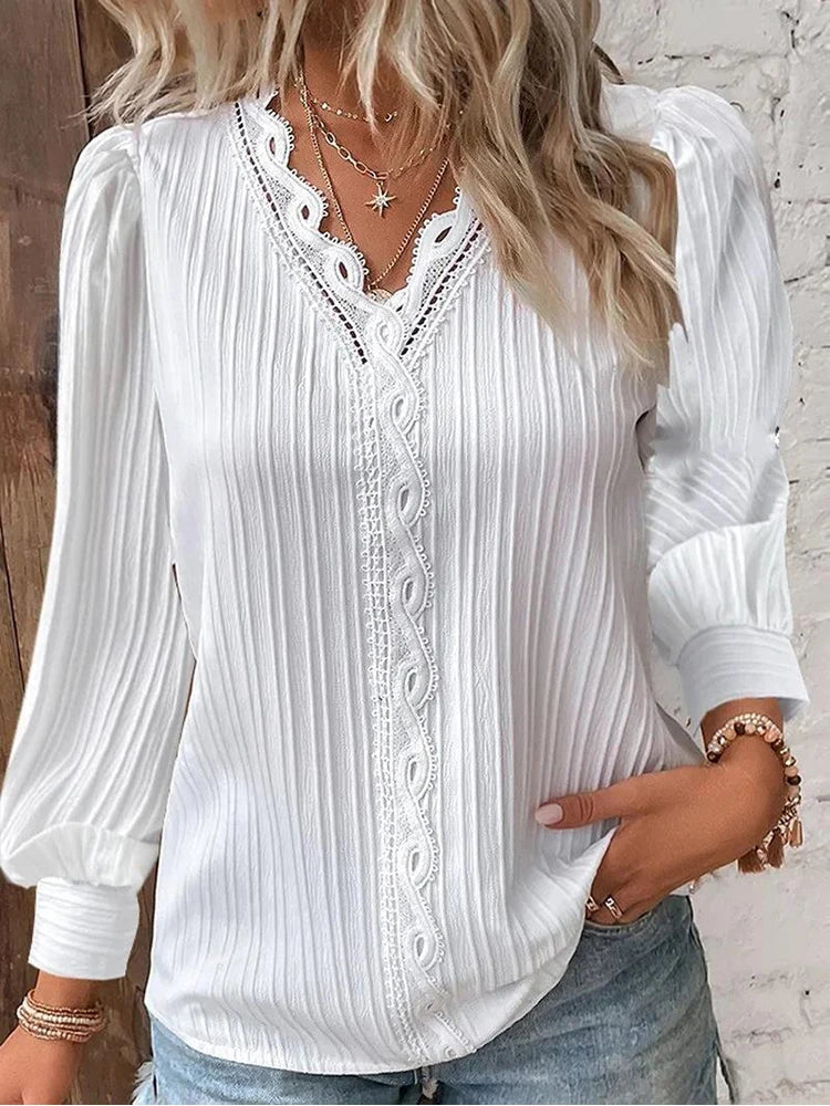Renata – Classic Pleated Top