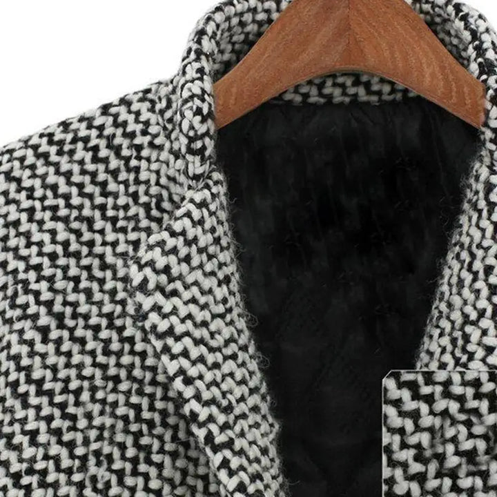 Amara – Long Wool Coat