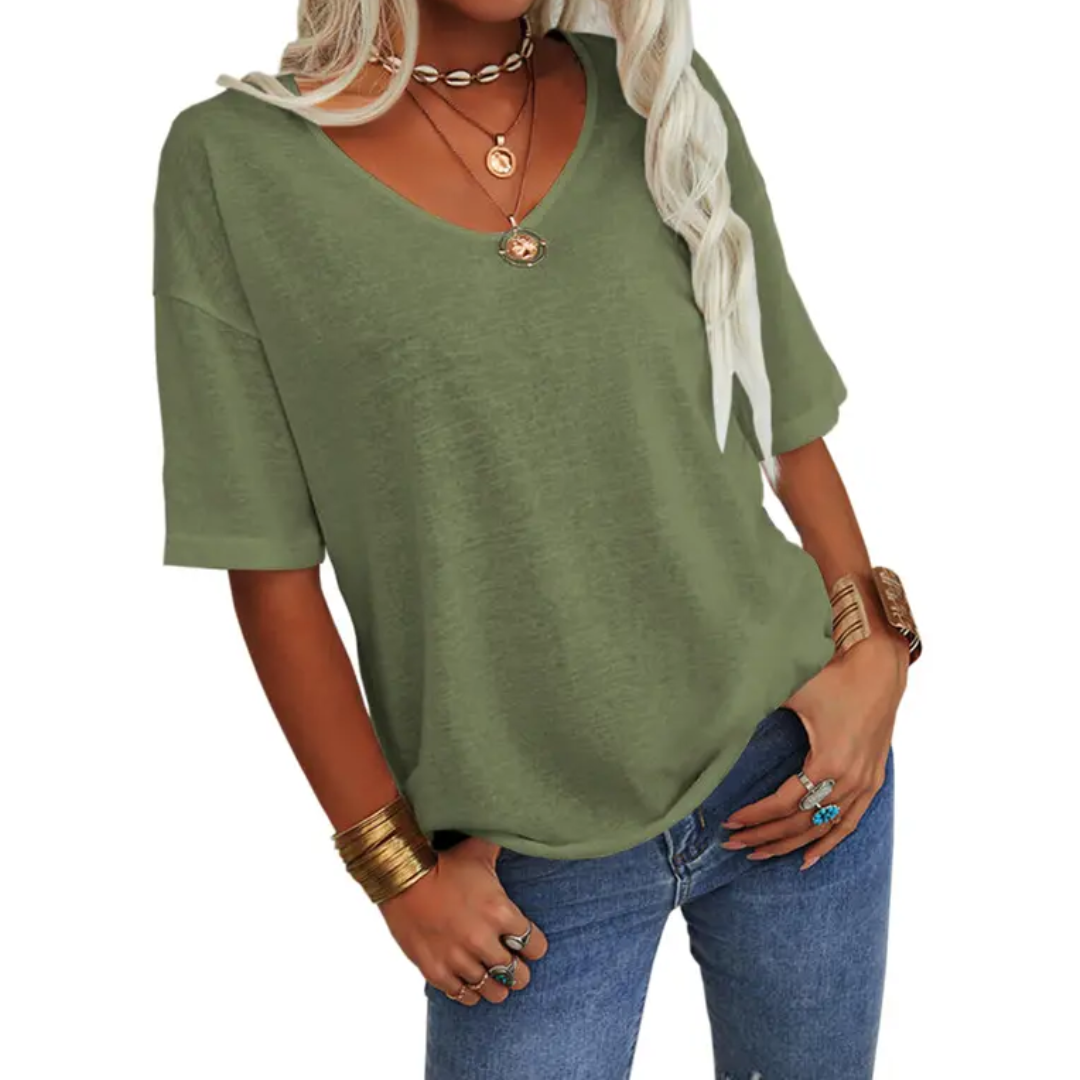 Katie – Relaxed V-Neck Essential Tee