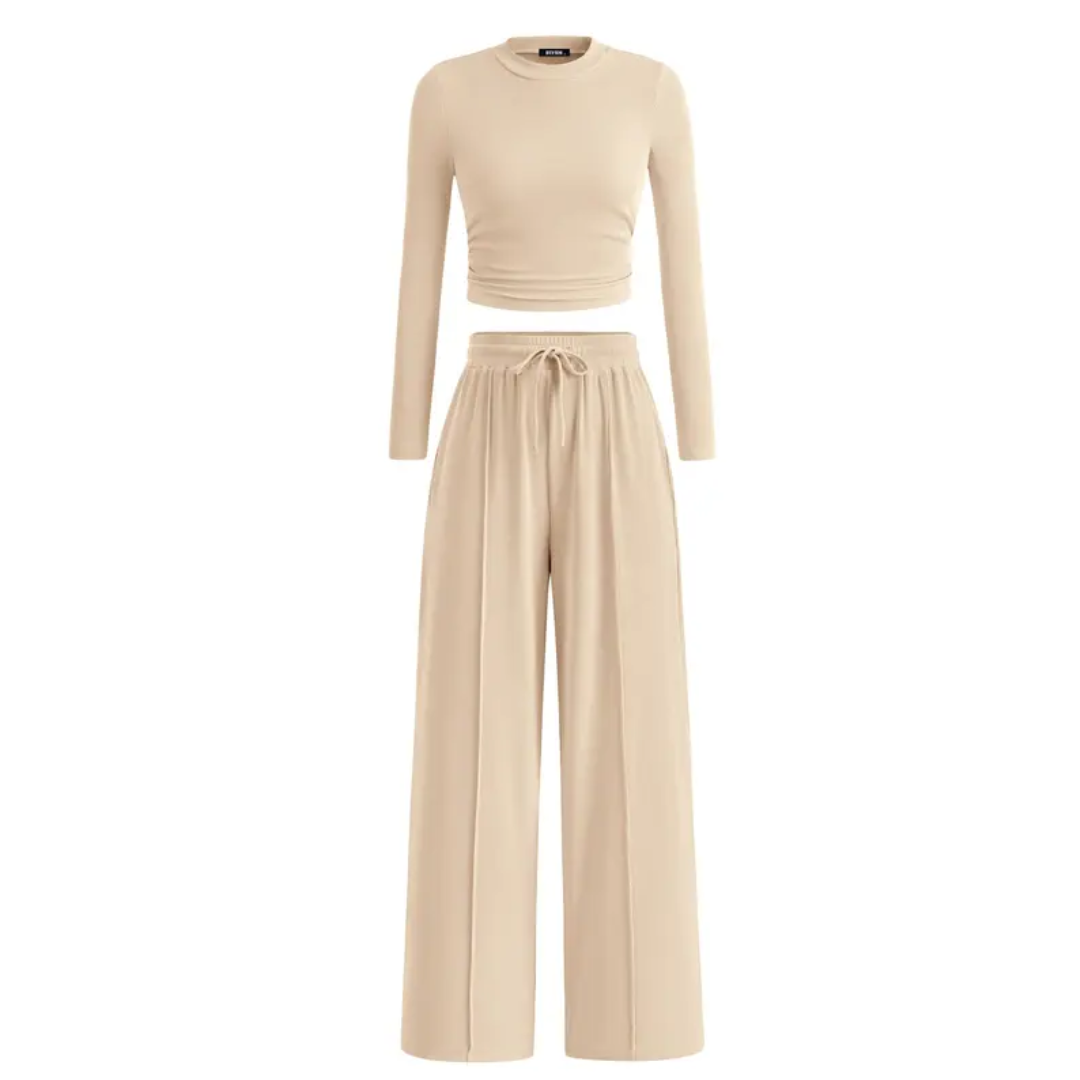 Maura – Relaxed Elegance Two-Piece