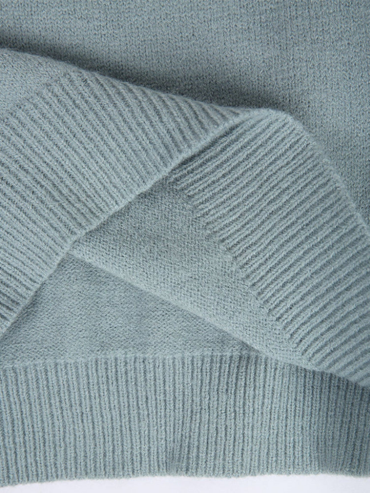 Tessa – Classic Knit Sweater