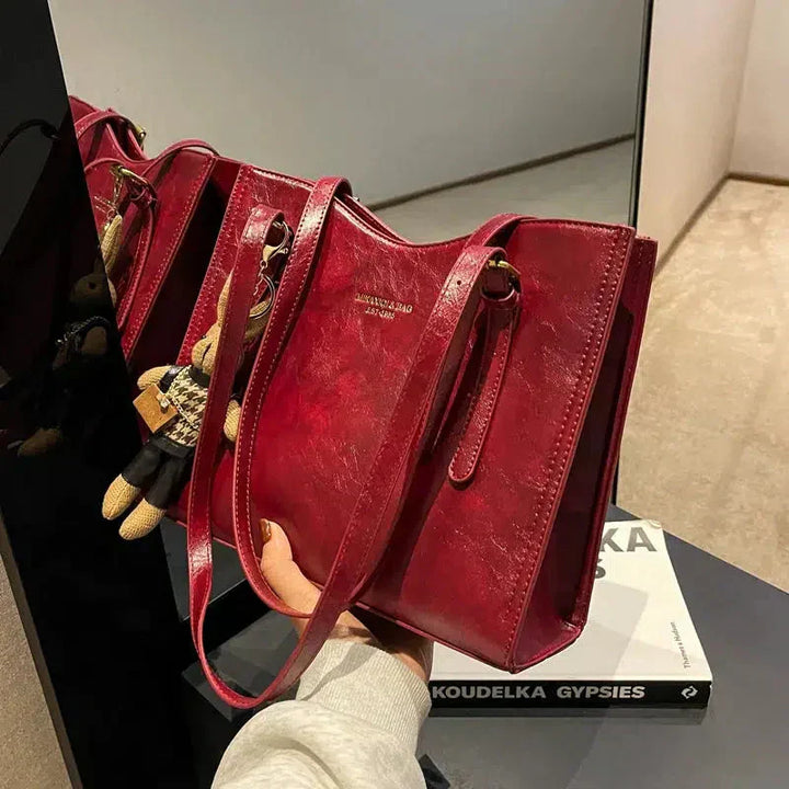 Jill – Elegant Shoulder Tote