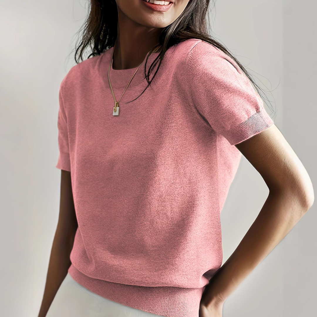 Angela – Casual Short Sleeve Crew Neck Top