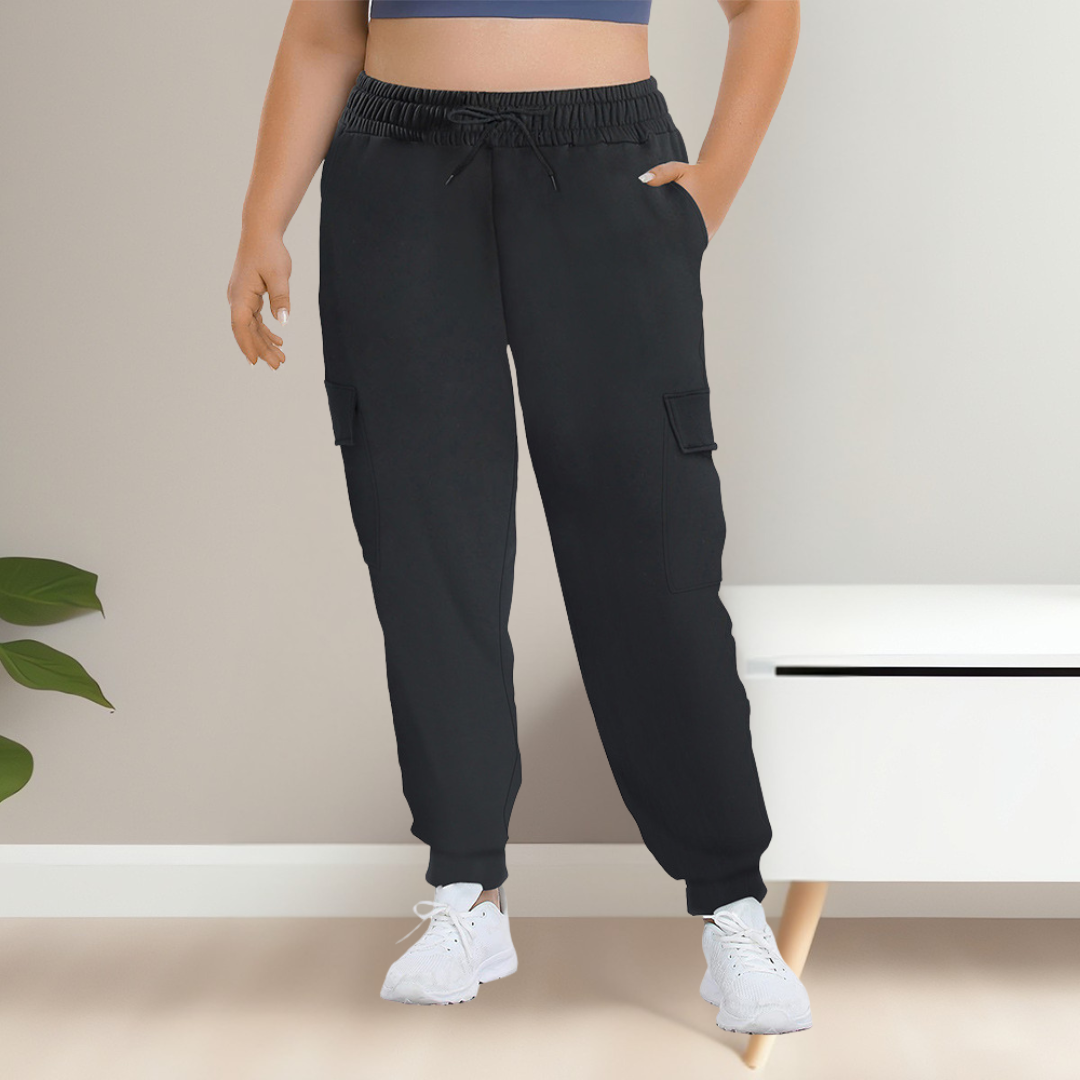 Josie – Casual Plus Size Cargo Trousers