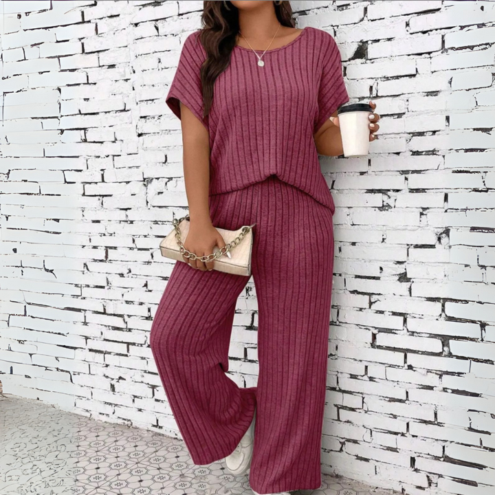 Sheena – Casual Plus Size Short Sleeve Top and Pants Set