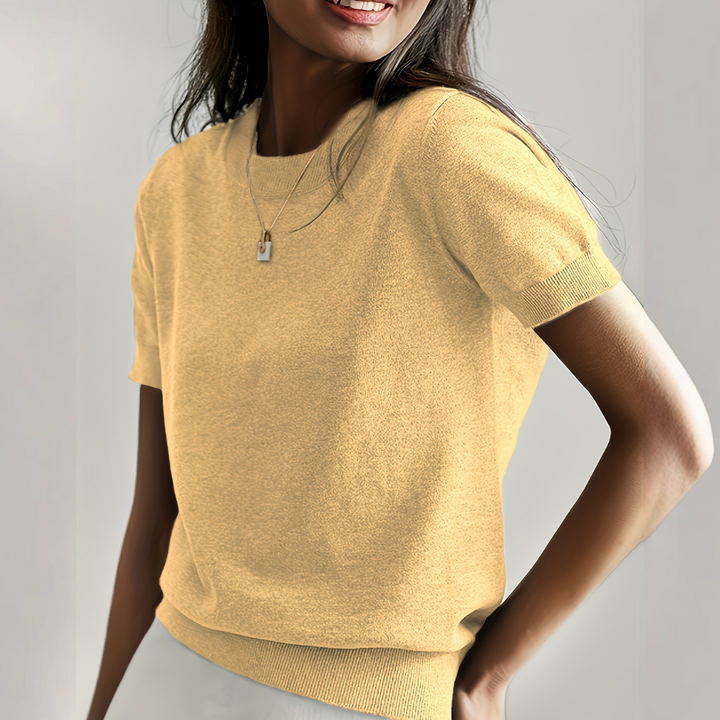 Angela – Casual Short Sleeve Crew Neck Top
