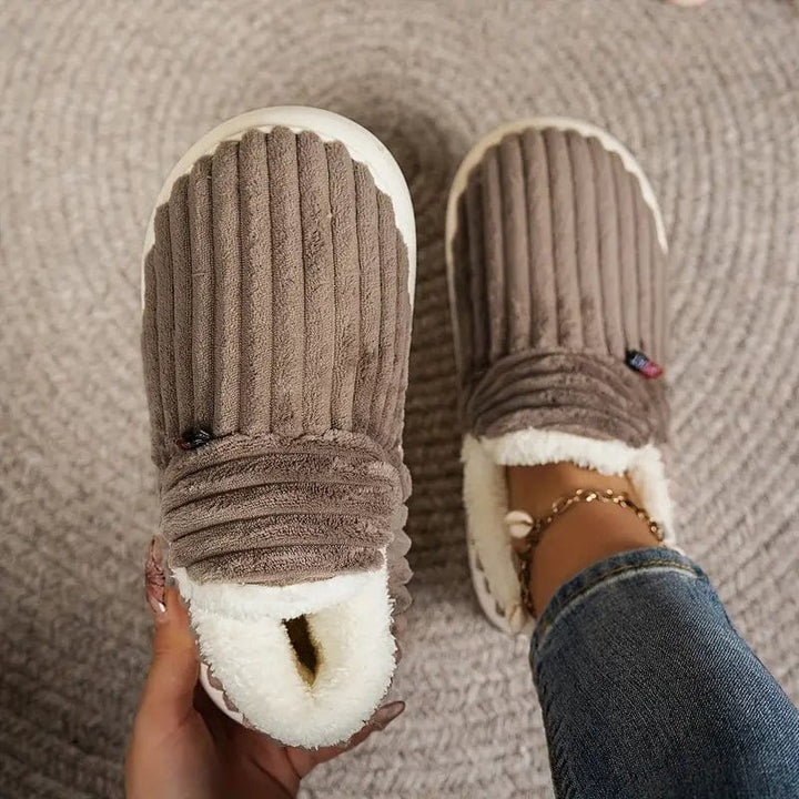 Stephanie – Plush Comfort Slippers