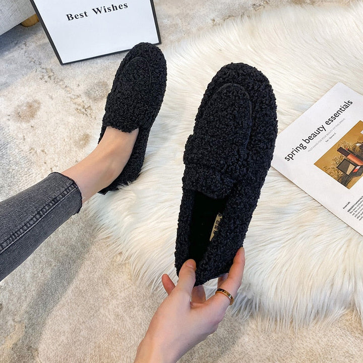 Sally – Cosy Sherpa Loafers