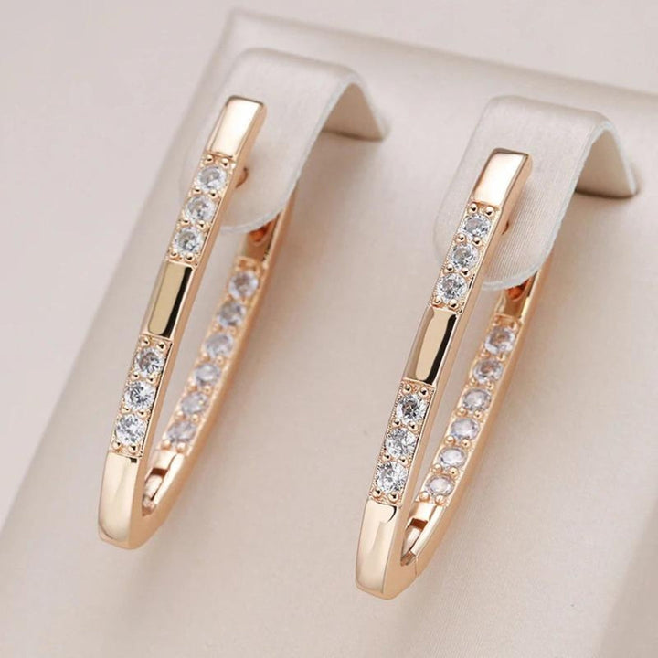 Monique – Elegant Magnetic Copper Bangle