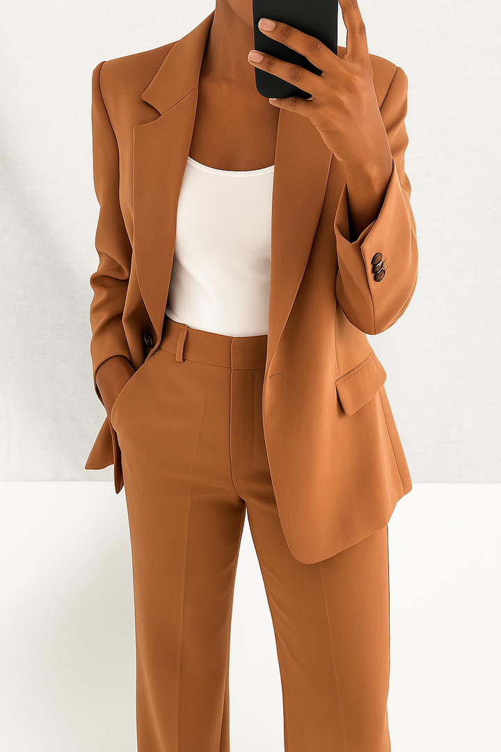 Adelaide – Tailored Suit