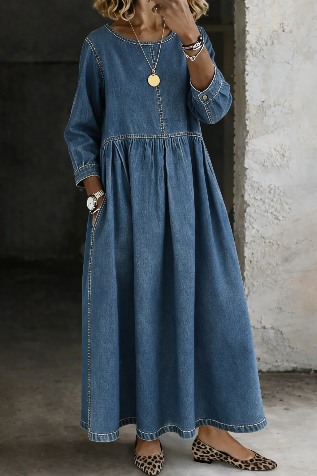 Melissa – Round Neck Long Sleeve Denim Midi Dress
