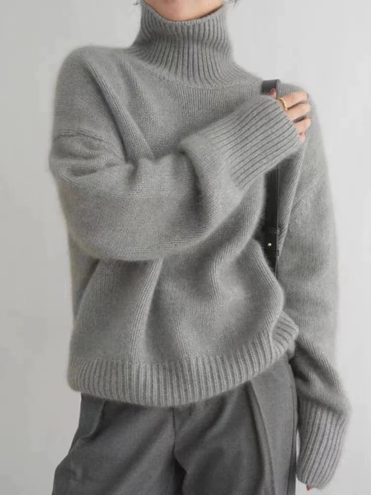 Wanda – Luxe Cashmere Turtleneck Sweater